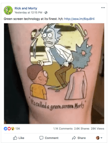 Das Tattoo war so ein Hit, dass es sogar die Aufmerksamkeit der Show auf sich zog. Sie teilten Lees kreatives Design über Facebook und Twitter. Ich denke, wir können damit rechnen, dass Greenscreen-Tattoos in Zukunft abheben werden.