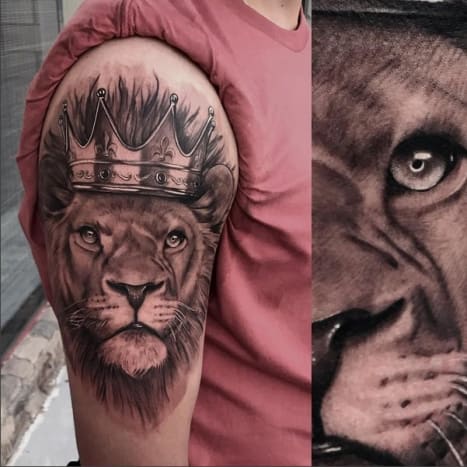 Centrum Toronto Maple Leafs, tetování lva Austona Matthewse od Bubby Irwina. Foto: Instagram.