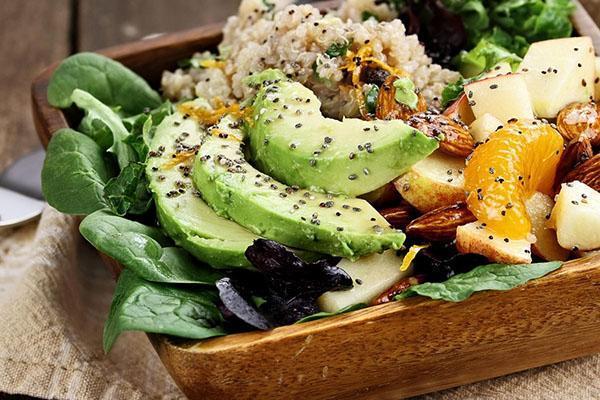 salade d'avocats