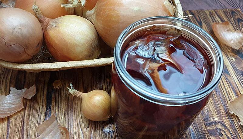 preparación de tintura alcohólica a partir de cáscaras de cebolla