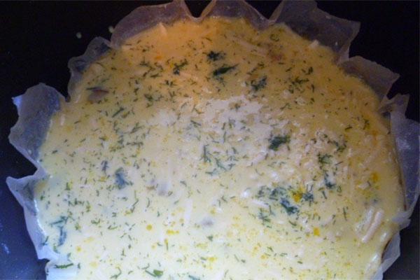 vierte el pastel