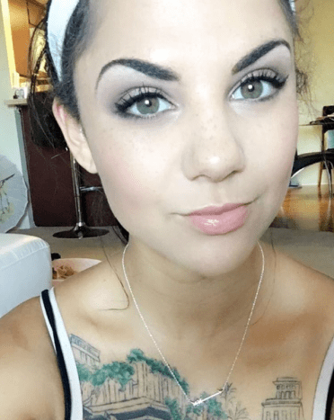 Bonnie Rotten Instagram Tattoo Herzen