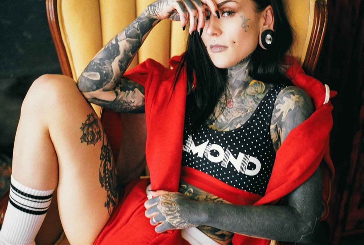 Monami Frost Alysha Nett 9