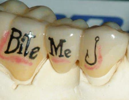 صورة عبر Platinum Dental بعض الناس يقررون الحصول عليها كملف