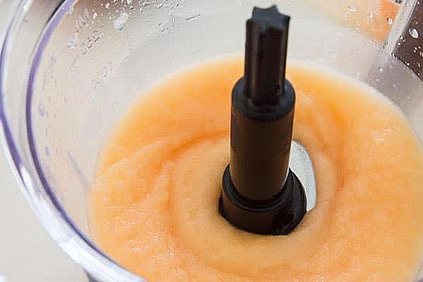 battre le melon avec du sirop