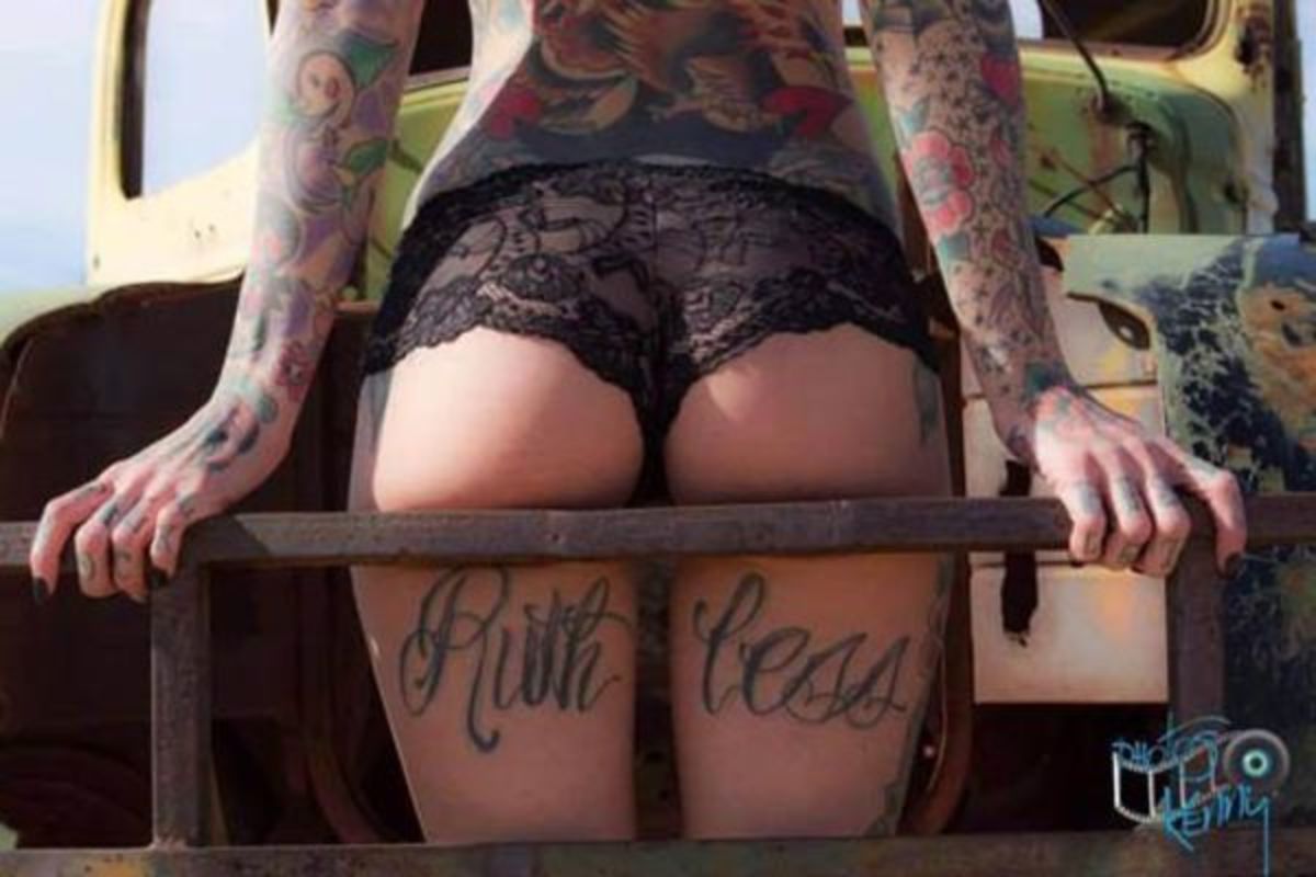 bootilicious-tattooed-women-2