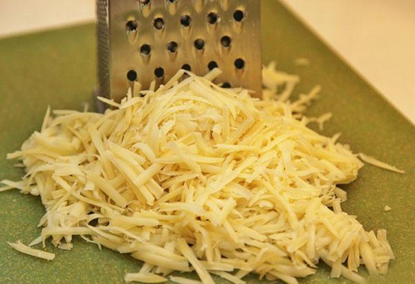 moler queso duro