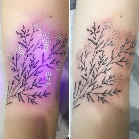 Foto přes @_____tukoi_____ Proč tedy neoslavit rok 2018 a Pantone ultrafialovým tetováním?