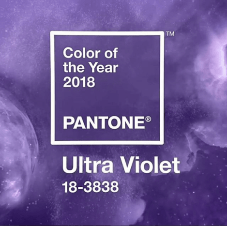 Barva roku Pantone pro rok 2018 je ultrafialová - jasný, odvážný a zářivý fialový odstín.