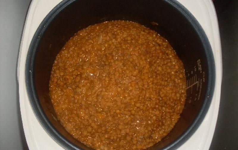 cocinar lentejas en una olla de cocción lenta