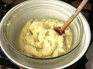 Preparación de una mascarilla cosmética.
