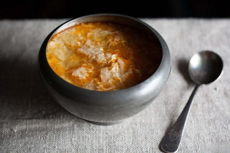 sopa de pan campesino y pan duro