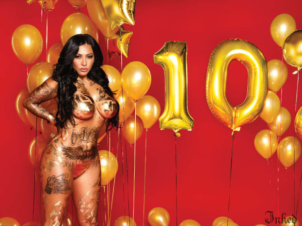 Brittanya Razavi Nummer 10