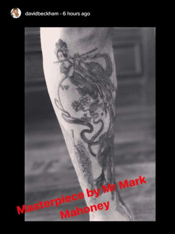 Foto: Instagram.Wie Beckham in seinem Shin-Ink-Post feststellte, ist Mahoney eine wahre Legende in der Tattoo-Welt. Er hat Lady Gaga, Rihanna und Lana Del Rey eingefärbt, und seine Designs sind immer bildschön, was schon beim Anblick von Beckhams neuem Schienbein offensichtlich ist.