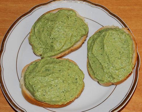 sandwichs aux pâtes à l'avocat