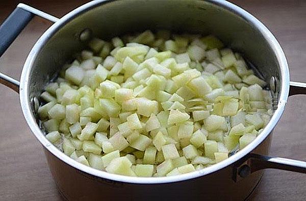 poner las costras en almíbar y hervir