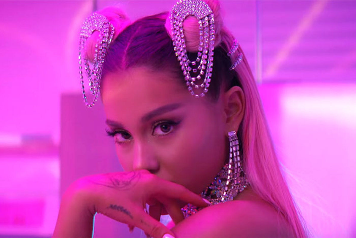 Ariana-Grande-Ringe