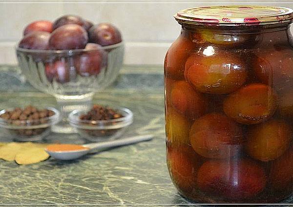 ciruelas en escabeche