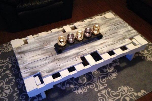 Table de palette en bois