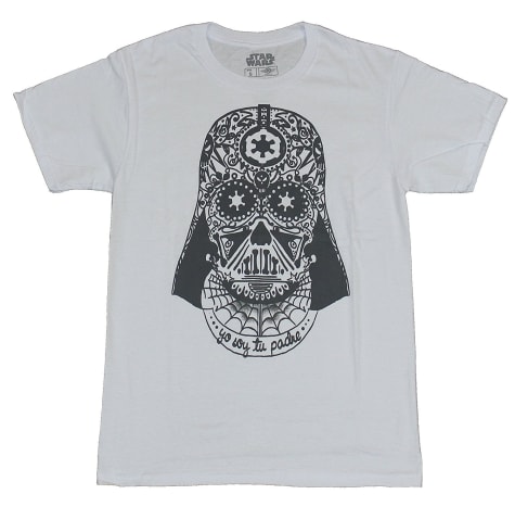 Foto: Target.Einer unserer Redakteure – der namenlos bleiben wird – hat tatsächlich dieses coole Darth Vader à la Dia de Los Muertos T-Shirt.