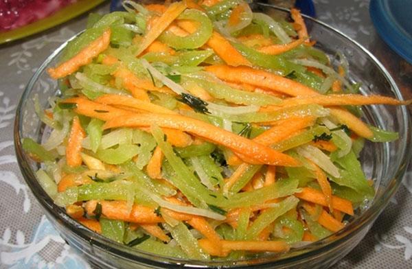 ensalada de rábano verde