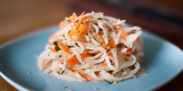 ensalada de rábano con zanahorias