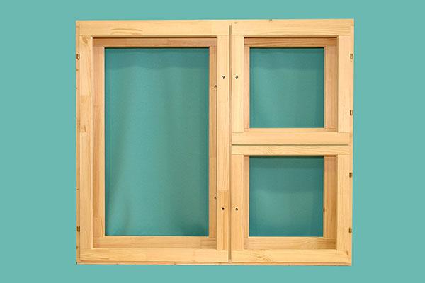marco de ventana de madera
