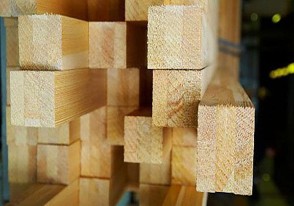 bois pour la fabrication de fenêtres