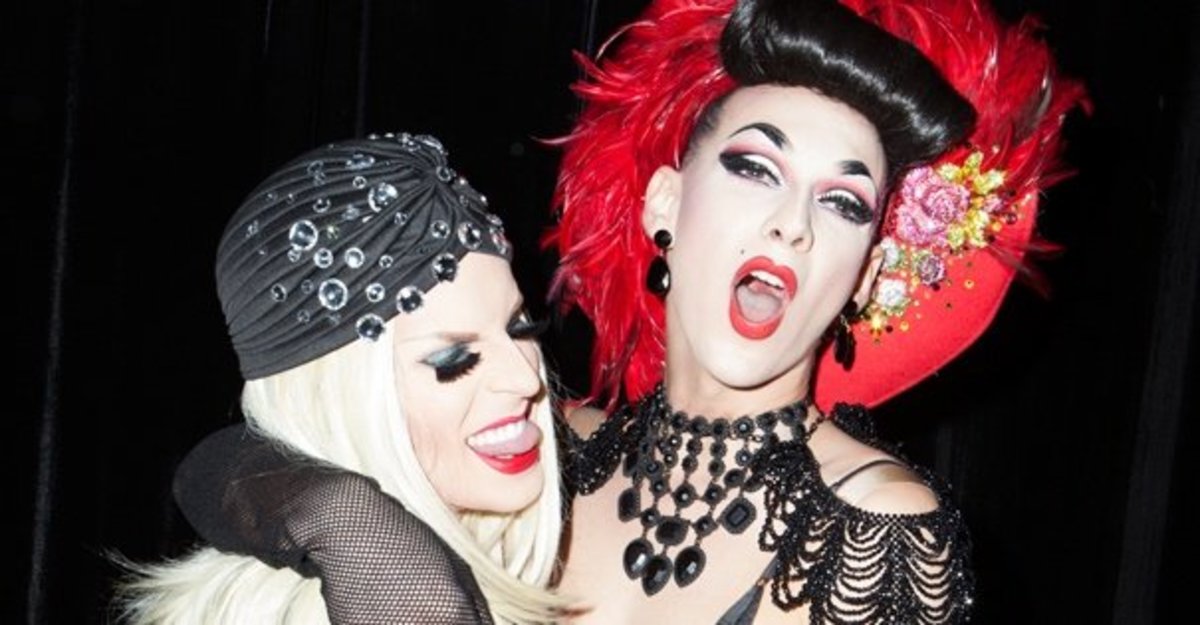 violet-and-katya-take-top-rupauls-drag-race-awards-2015