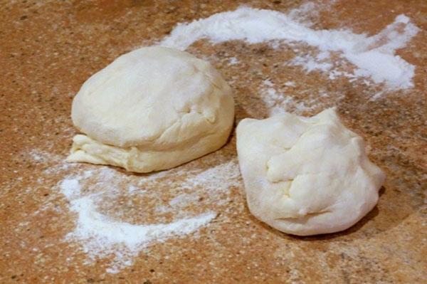diviser la pâte en deux