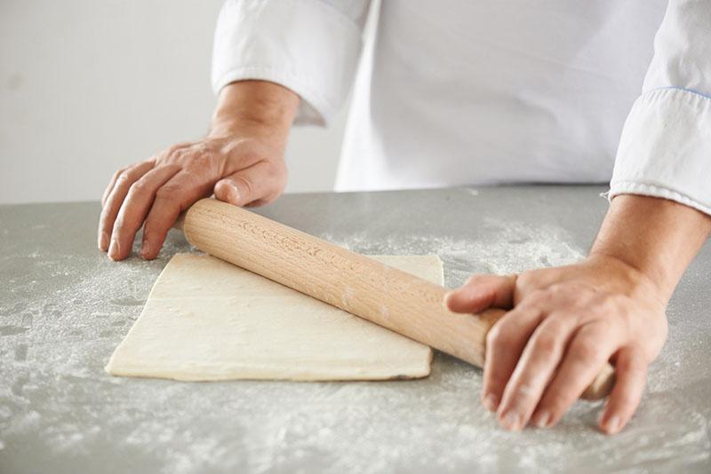 étaler la pâte