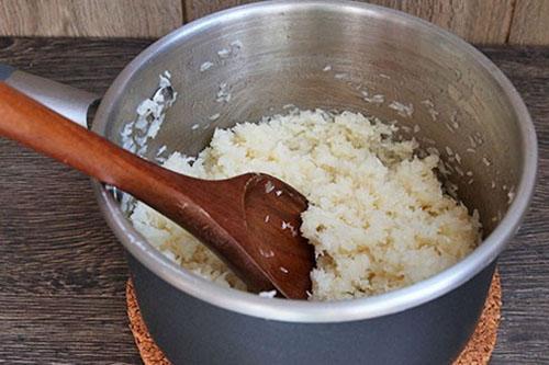 noix de coco bouillie fraîche