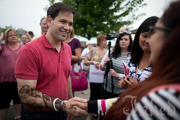 Marco Rubio: Rubio ist ein Roboter, wir sind uns nicht sicher, ob es sich um biomechanische Arbeit handelt oder ob seine Haut seinen Roboterkern zeigt.