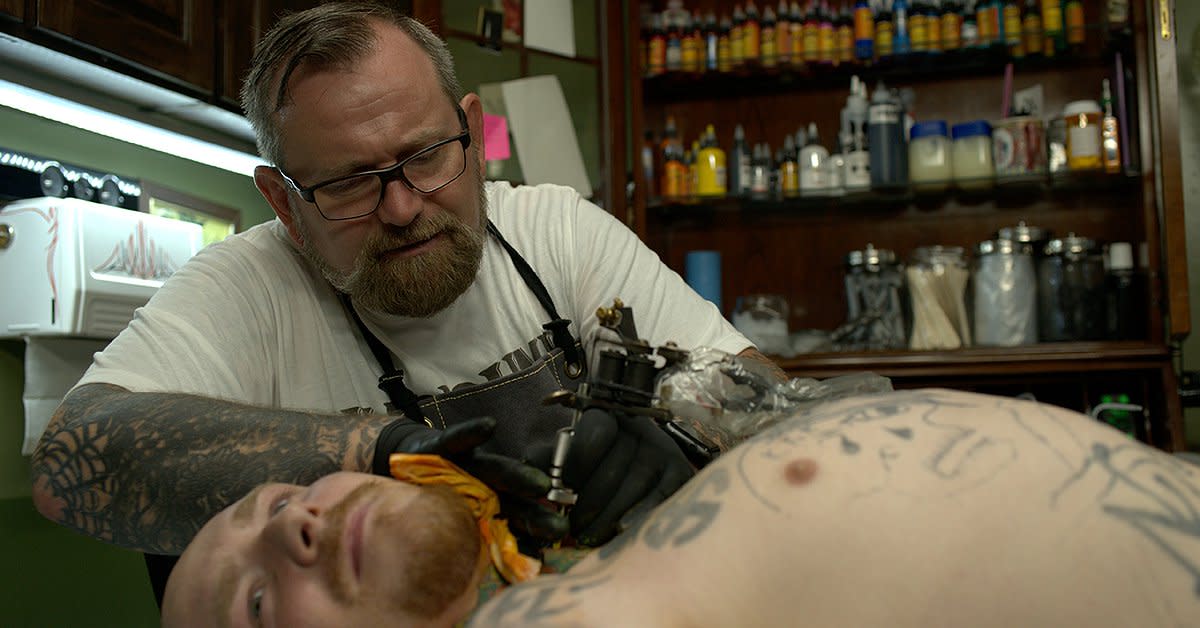 Dave.Tattooing1