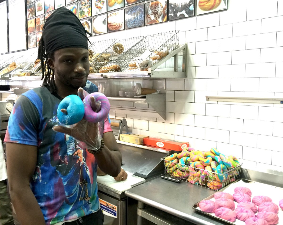 Ross, der Bagel-MC.