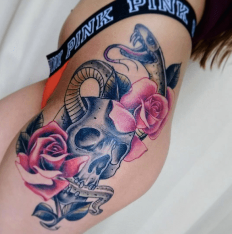 buntes Seitenteil Tattoo