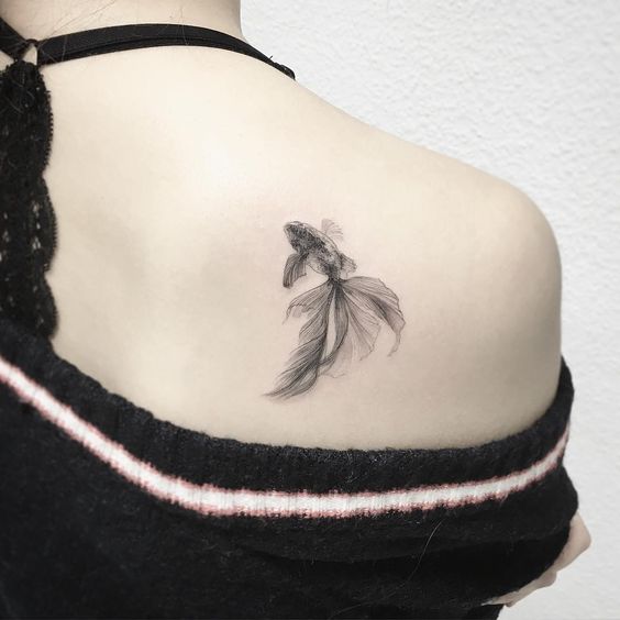 Fish Tattoo - TOP 200 - in der Welt stehen auf dieser Liste. Rang. Schau sie dir an!