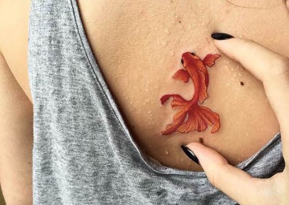 Fish Tattoo - TOP 200 - na světě jsou na tomto seznamu. Zařadil. Podívejte se na ně!