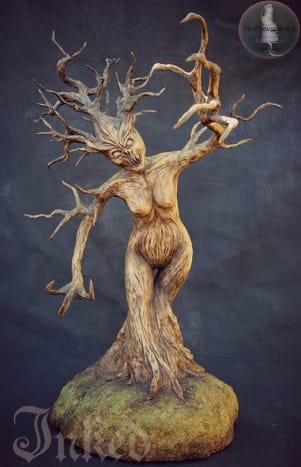 Dieser Kuchen sieht aus wie eine böse Version von Groot. Gebacken von Tonya Alvey von MadHouse Bakes