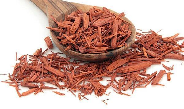 écorce de bois de santal