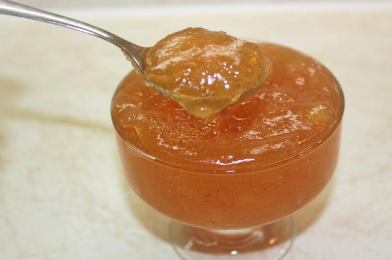 confiture de purée de poire