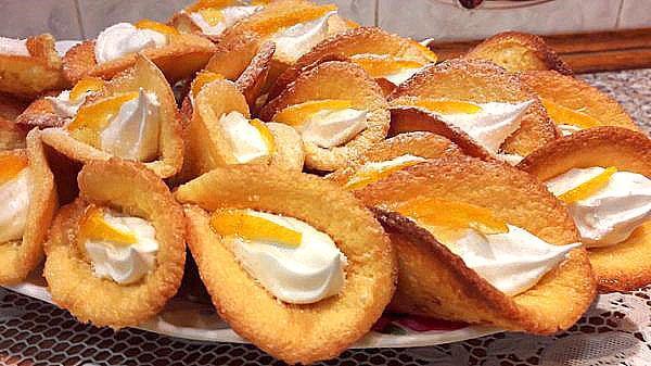 Galletas de lirio de cala con crema