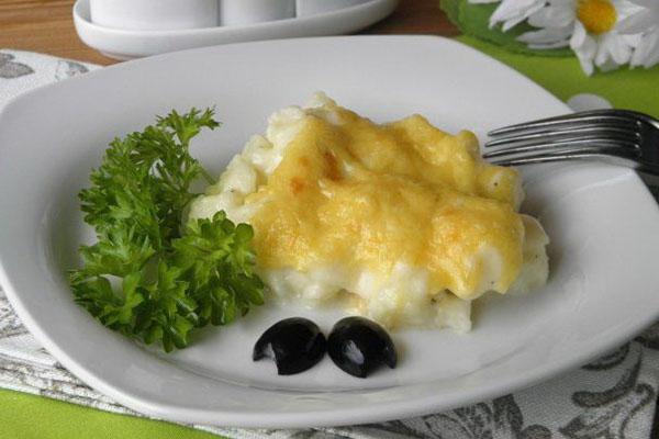 coliflor con salsa bechamel