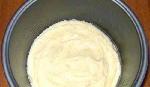 première couche de purée de pommes de terre