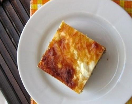 cazuela de patatas con hígado picado