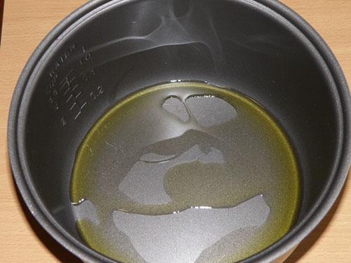 engrasar el bol con aceite