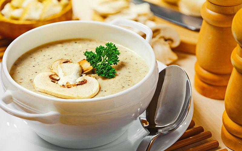 sopa de champiñones baja en calorías