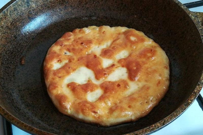 faire frire les gâteaux à l'oignon