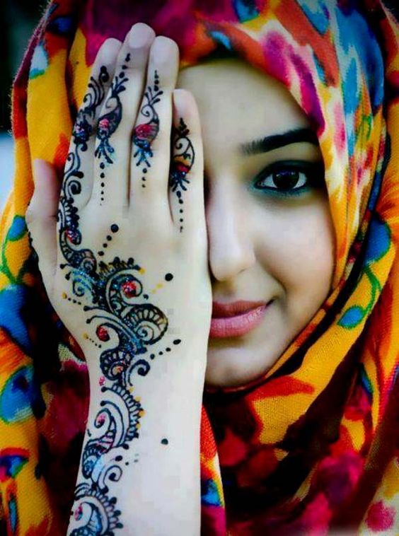 Henna Tattoo Designs - TOP 140 Designs und Ideen für Henna-Liebhaber