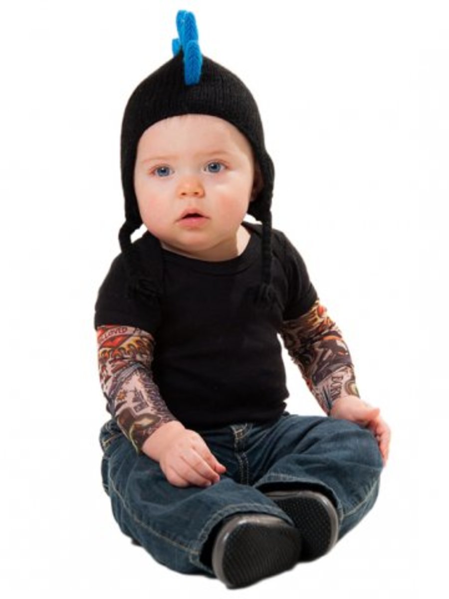 Tričko s dětským tetovacím rukávem